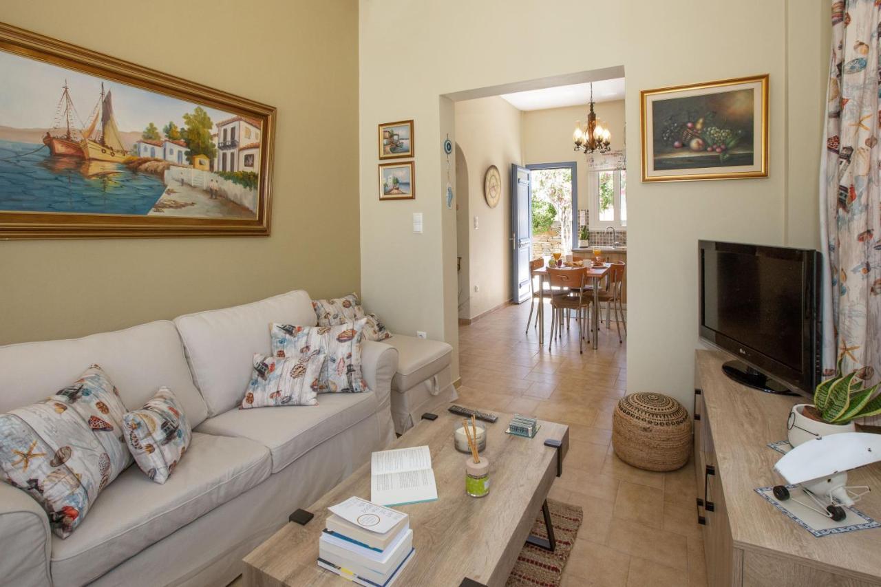 Ruby'S Summer House With Spacious Garden And Free Parking Gavrio Dış mekan fotoğraf