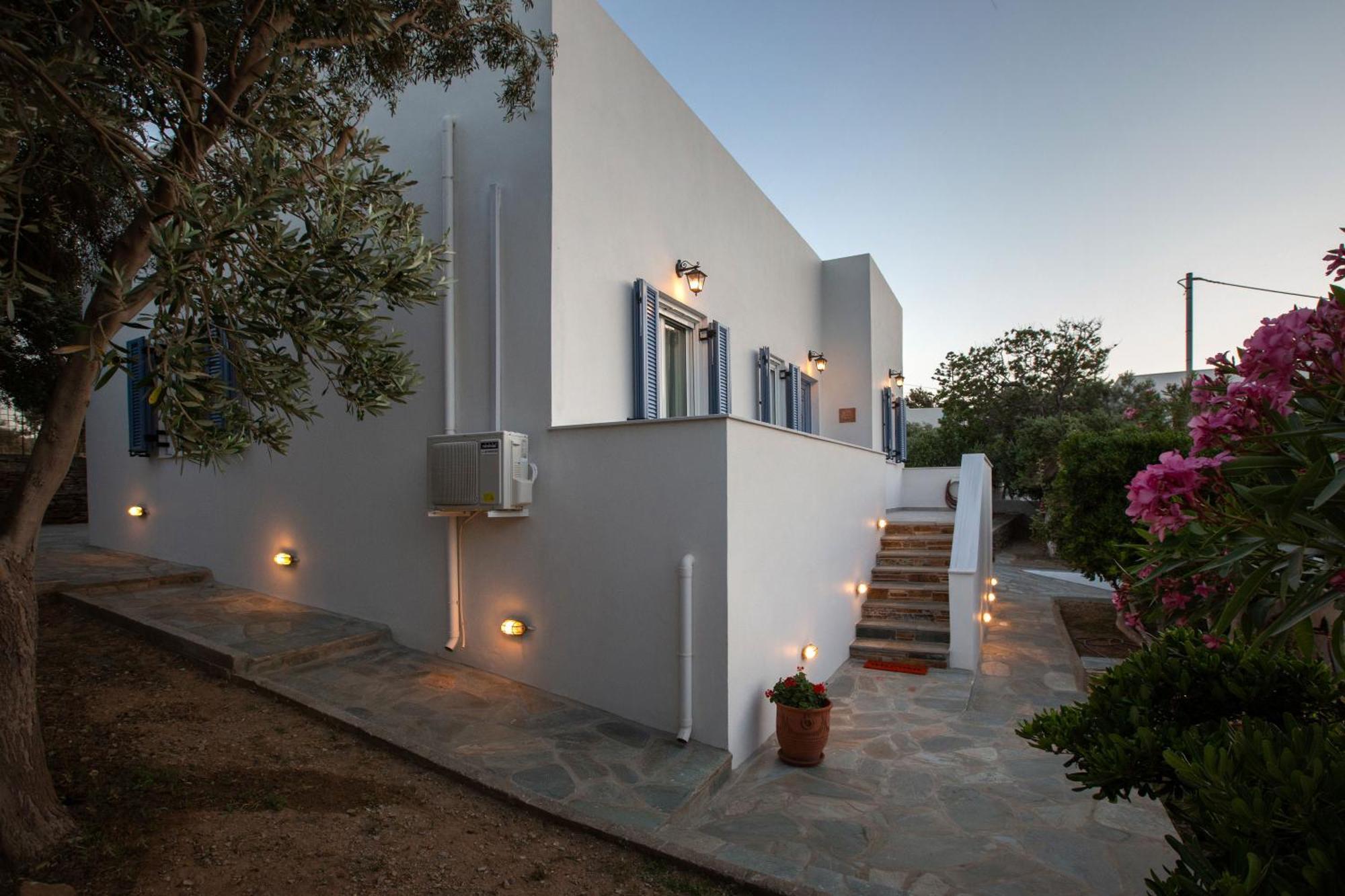 Ruby'S Summer House With Spacious Garden And Free Parking Gavrio Dış mekan fotoğraf