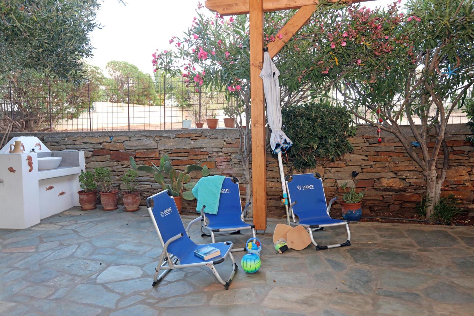 Ruby'S Summer House With Spacious Garden And Free Parking Gavrio Dış mekan fotoğraf
