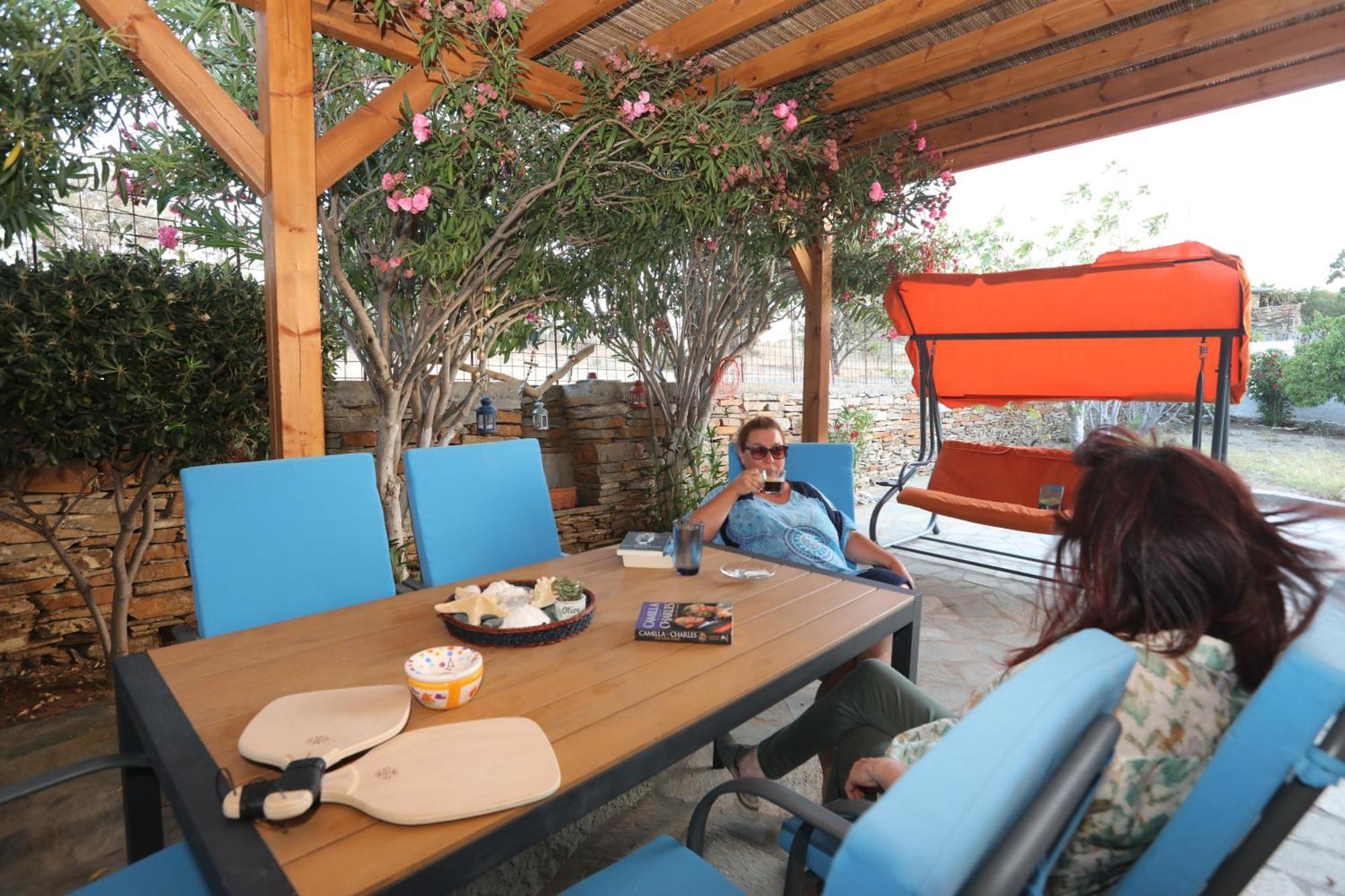 Ruby'S Summer House With Spacious Garden And Free Parking Gavrio Dış mekan fotoğraf